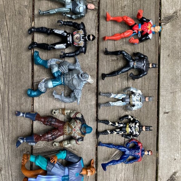 Lot Of 10 Vintage 1990s Batman Action Figures Kenner & Robocop, Power Rangers - Picture 9 of 10